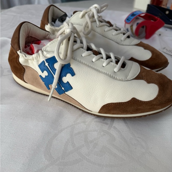 Tory Burch suede and leather retro sneaker - Picture 9 of 12